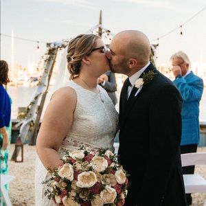 Meet your Posher, Courtney